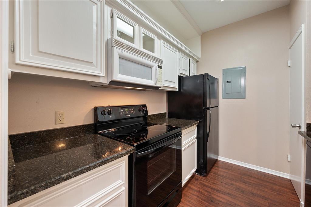 4434 Harlanwood Drive 220