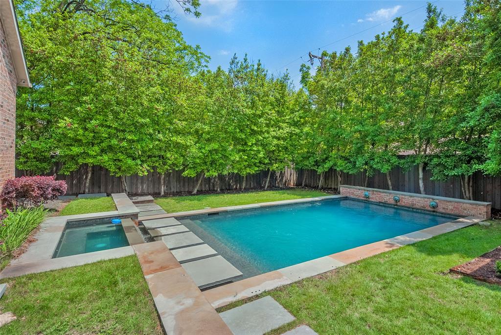 Hillcrest Park - Residential