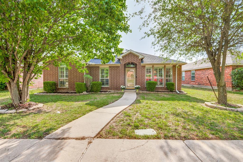 2914 Midbury Drive