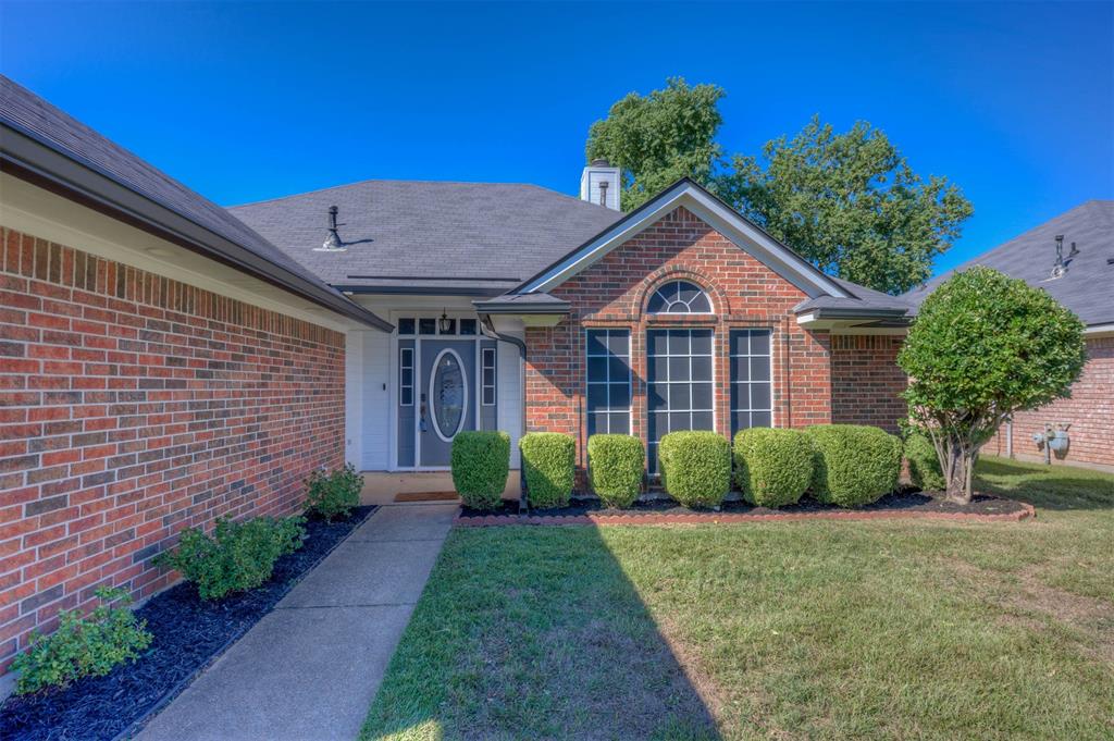 Photo of 6018 Sandalwood Drive, Bossier City, LA 71111 (MLS # 21419798)