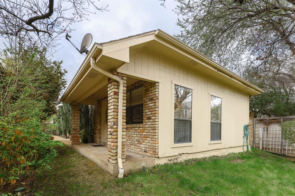 Lake Estates - Residential