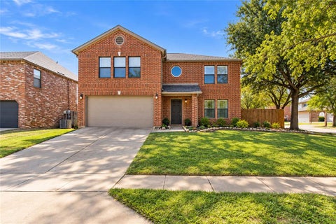 Photo of 4120 Tupelo Trail, Fort Worth, TX 76244 (MLS # 21411694)