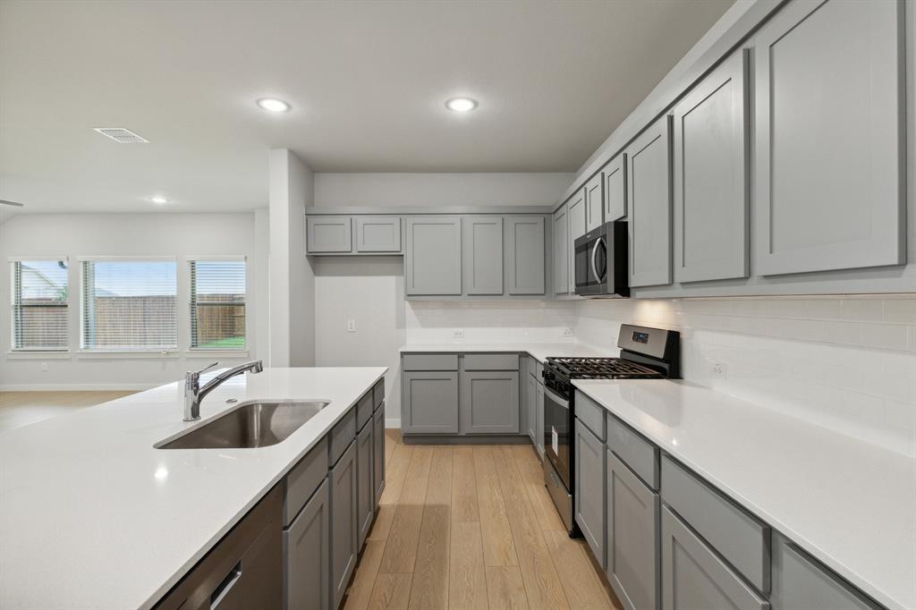 452 Blackwater Trail