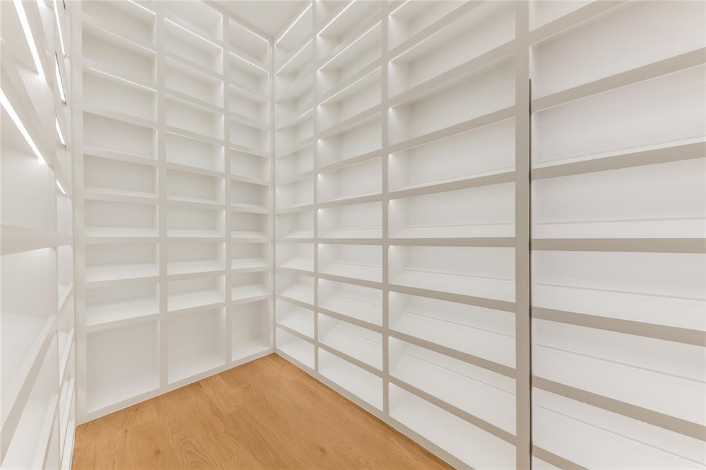 Walstrait Woods - Residential