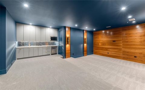 Tiny photo for 10010 Strait Lane, Dallas, TX 75229 (MLS # 21190599)