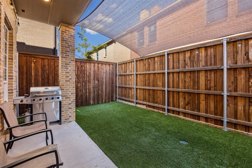 Kensington Gardens 2b - Residential