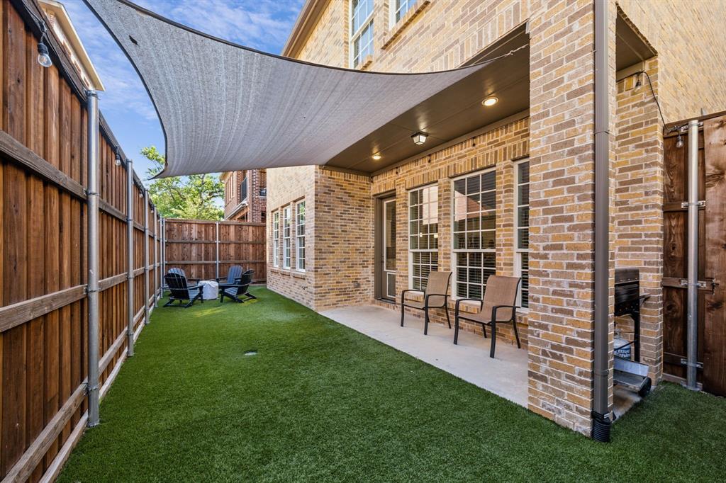 Kensington Gardens 2b - Residential