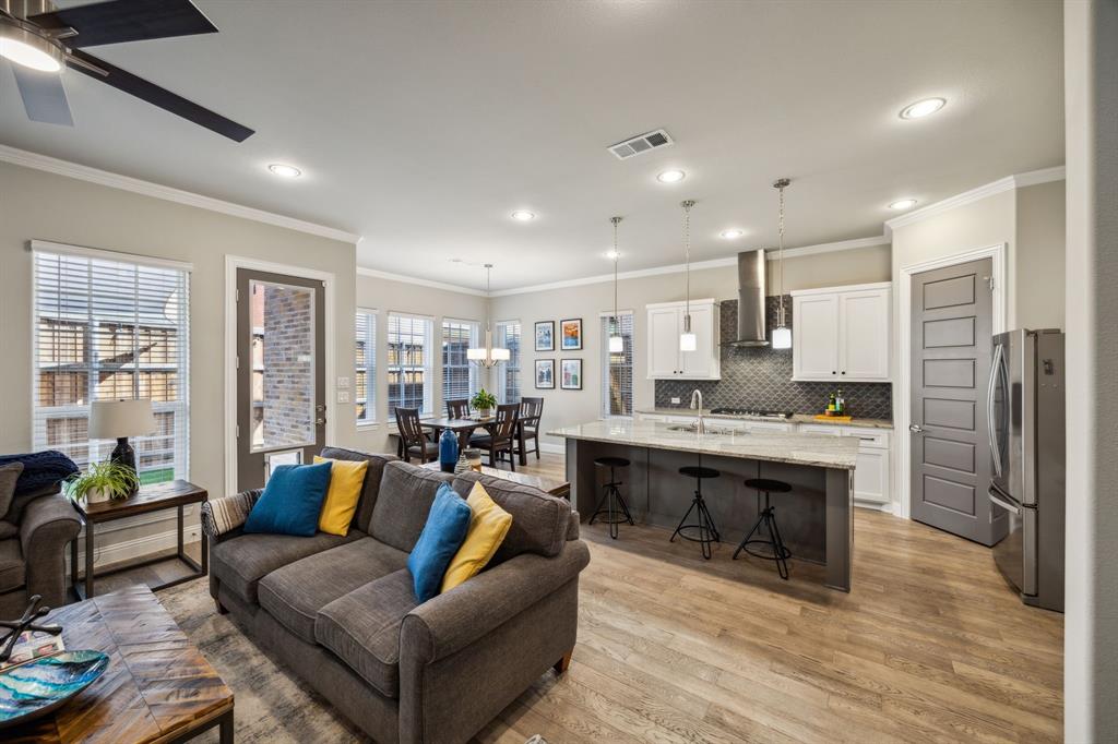 Kensington Gardens 2b - Residential