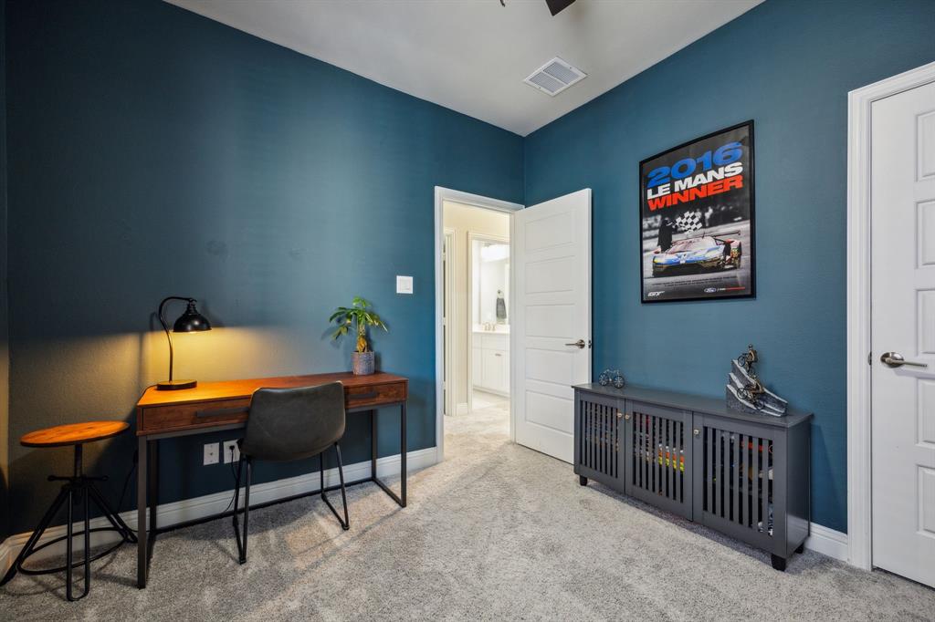 Kensington Gardens 2b - Residential