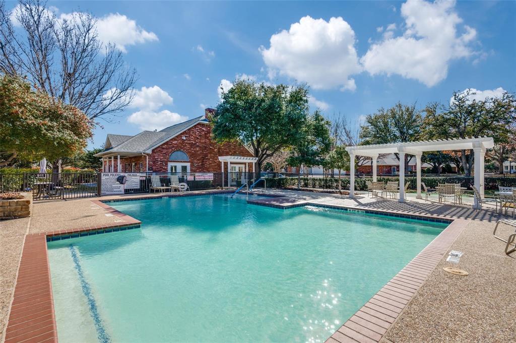 Villas On The Bluff - Residential
