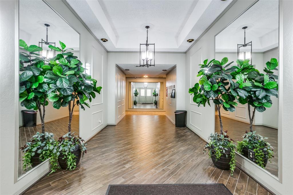 Ritz Condo - Residential