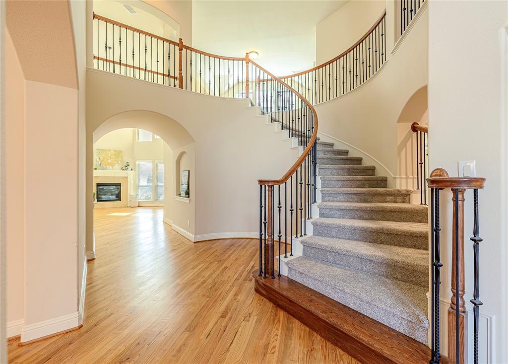 5111 Live Oak Drive