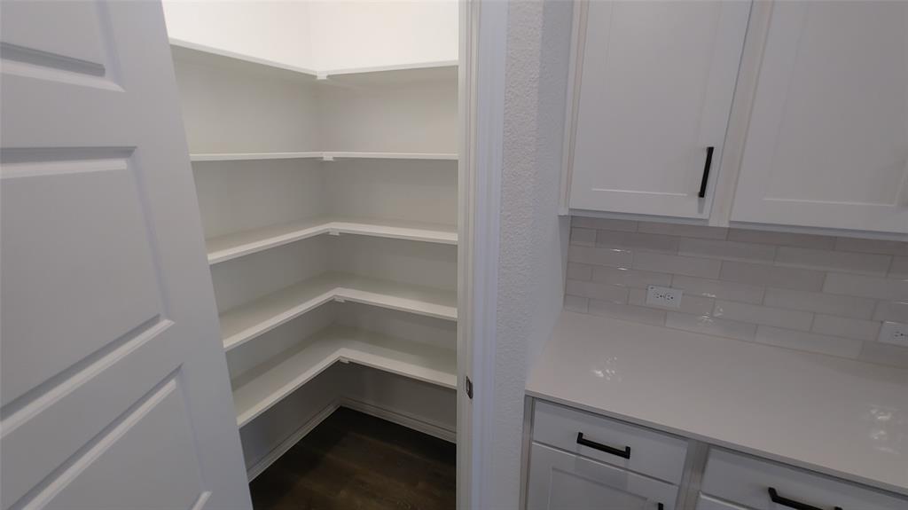 Bluewood Ph 5 - Residential Lease