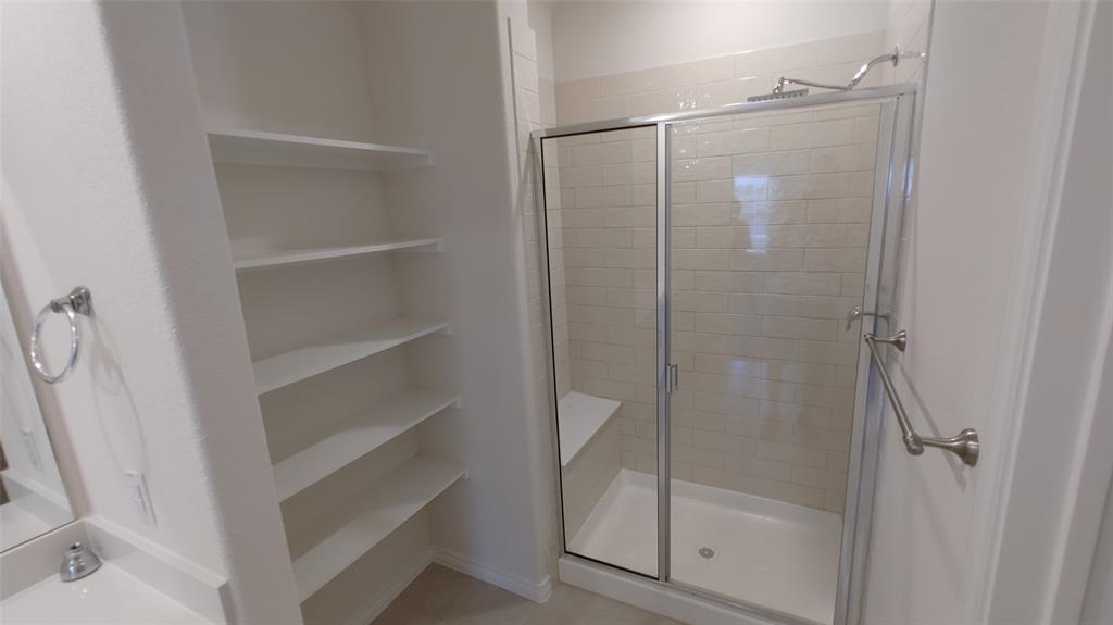 Bluewood Ph 5 - Residential Lease