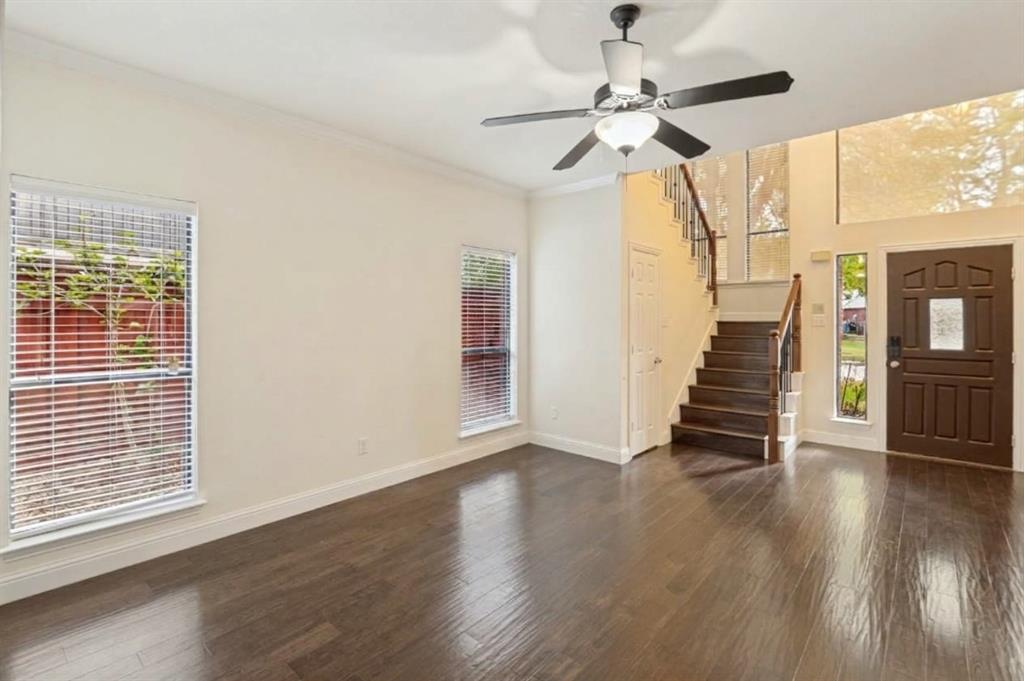 854 Chalfont Place