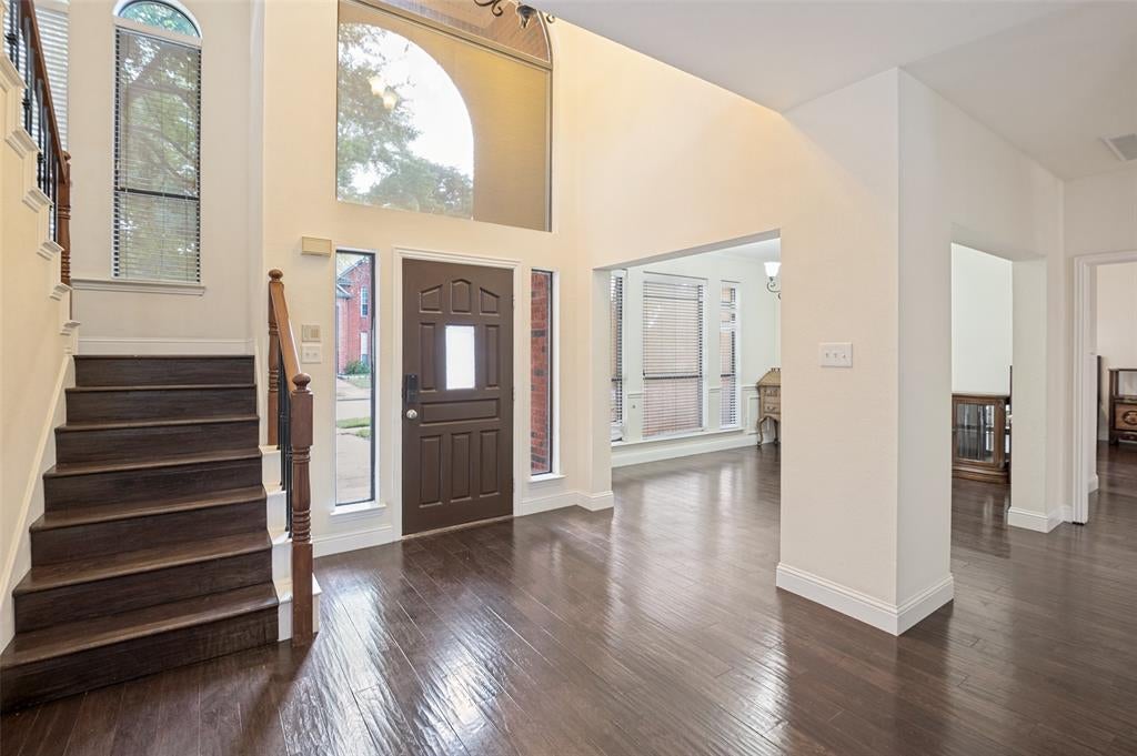 854 Chalfont Place