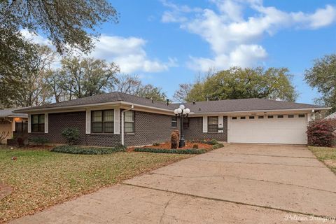 A home in Shreveport