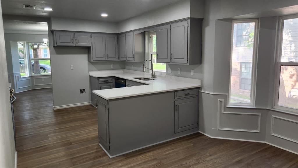 306 Woodhollow Court