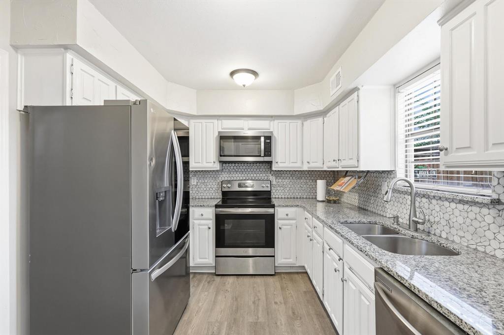 Bently Court - Residential