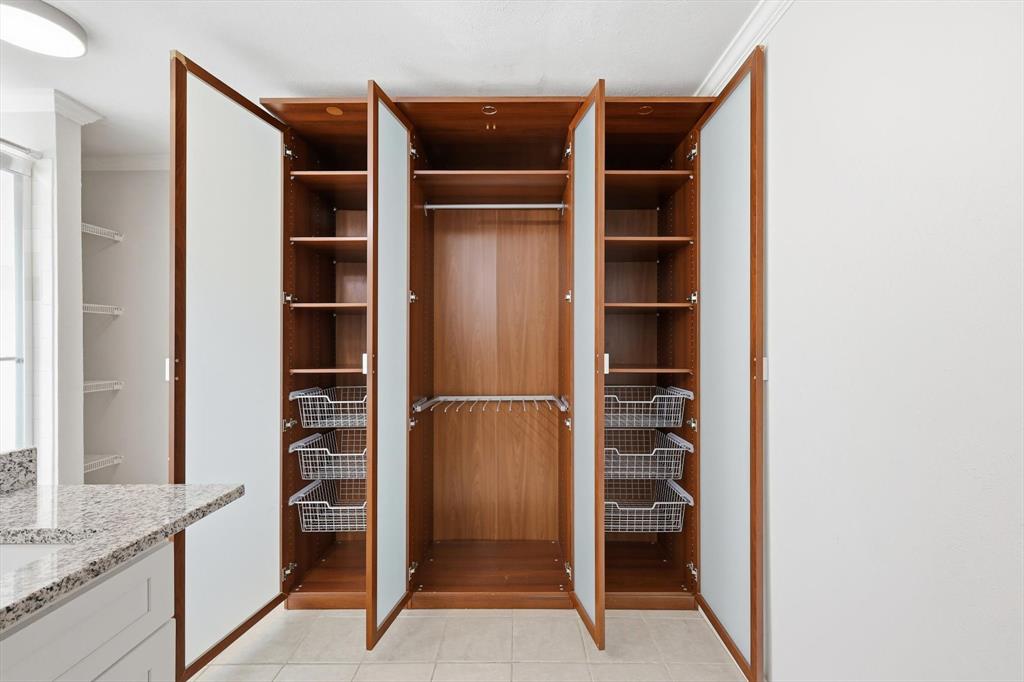 Bently Court - Residential