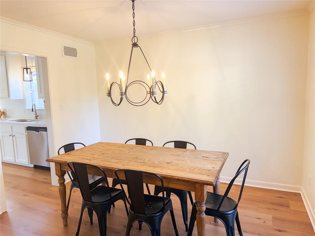 Shreveport, Louisiana 71106, United States, 4 Bedrooms Bedrooms, ,2 BathroomsBathrooms,Residential,Pending,108580