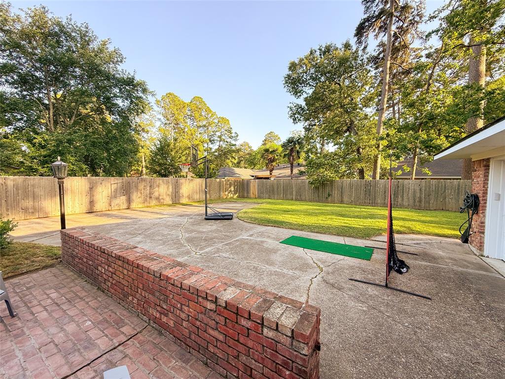 Shreveport, Louisiana 71106, United States, 4 Bedrooms Bedrooms, ,2 BathroomsBathrooms,Residential,Pending,108580