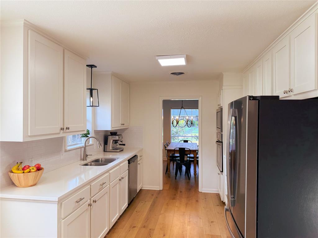 Shreveport, Louisiana 71106, United States, 4 Bedrooms Bedrooms, ,2 BathroomsBathrooms,Residential,Pending,108580