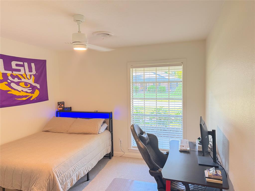 Shreveport, Louisiana 71106, United States, 4 Bedrooms Bedrooms, ,2 BathroomsBathrooms,Residential,Pending,108580