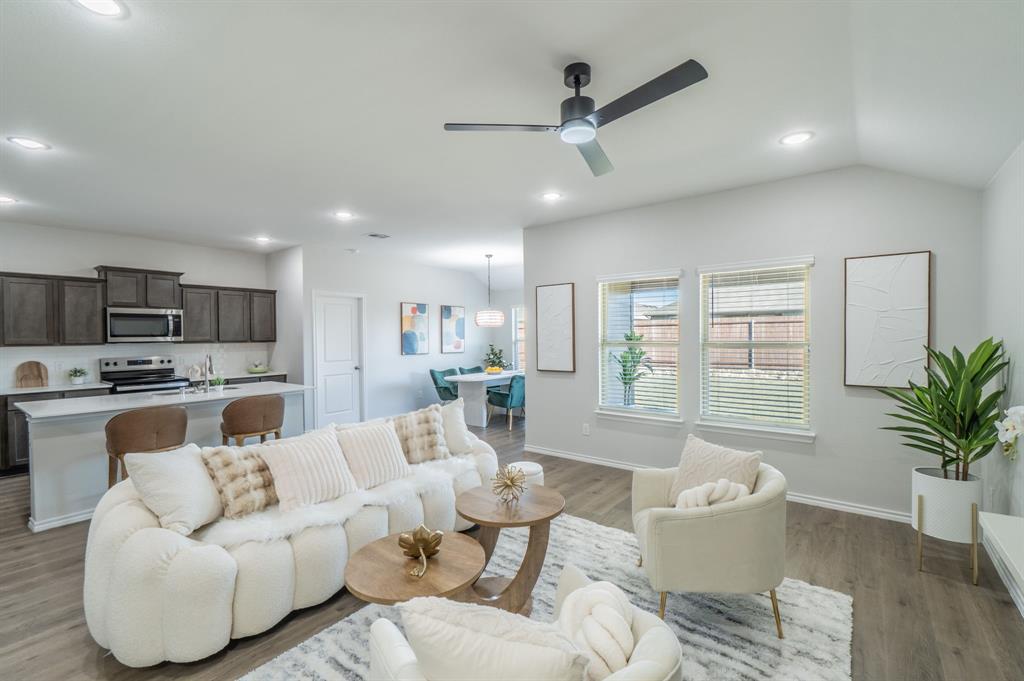 Photo of 1842 Shady Elm Drive, Lancaster, TX 75146 (MLS # 21406407)