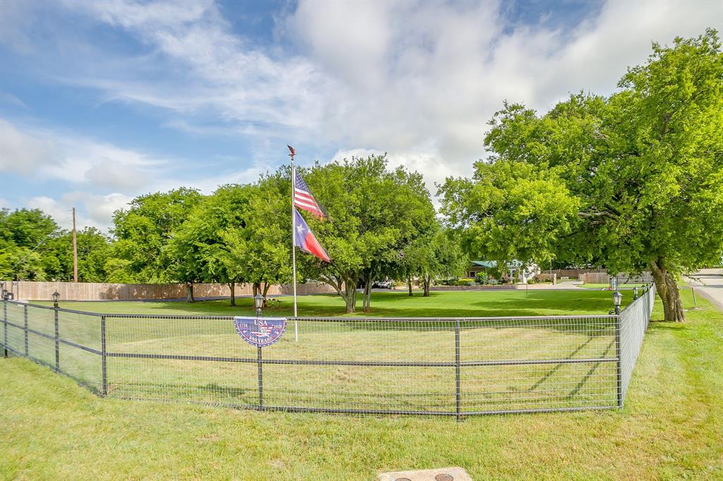 4500 Highland Trail