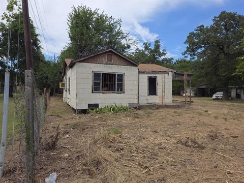 901 E Sears Street Denison TX 75021