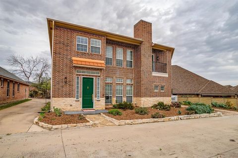 4917 Ridglea Hills Court Fort Worth TX 76116