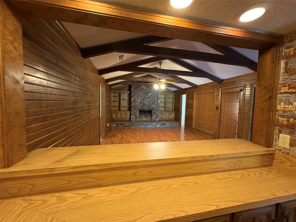 Shadow Wood Estate - Residential