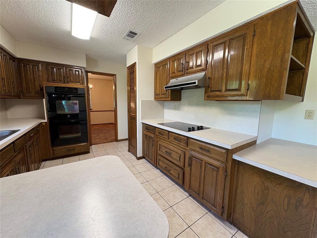 Shadow Wood Estate - Residential