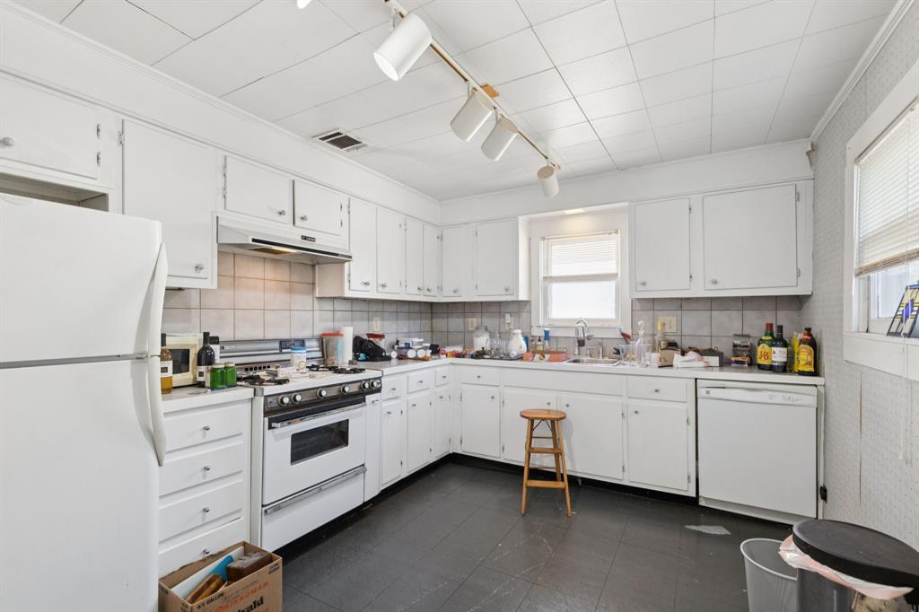 Queensborough Add - Residential