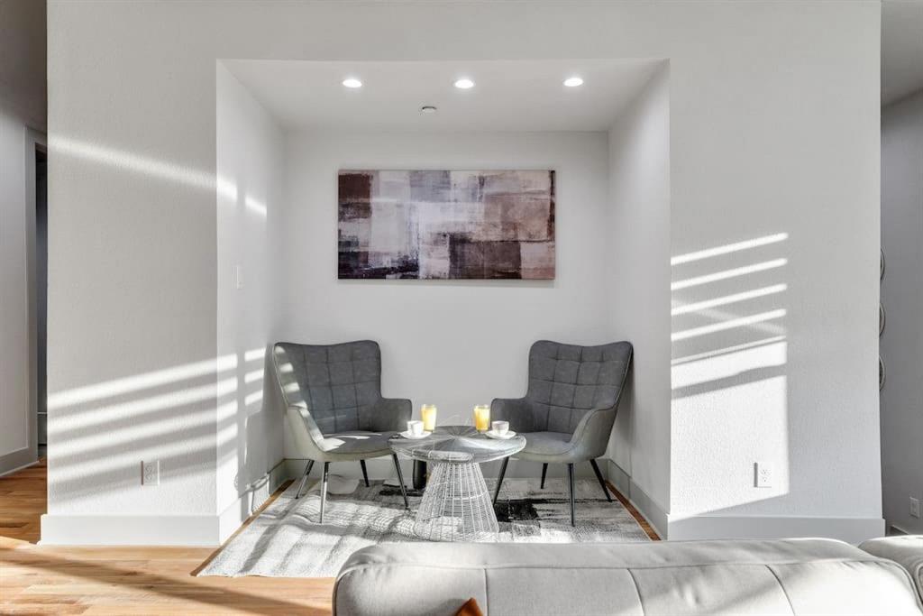 EUREKA - Residential Lease