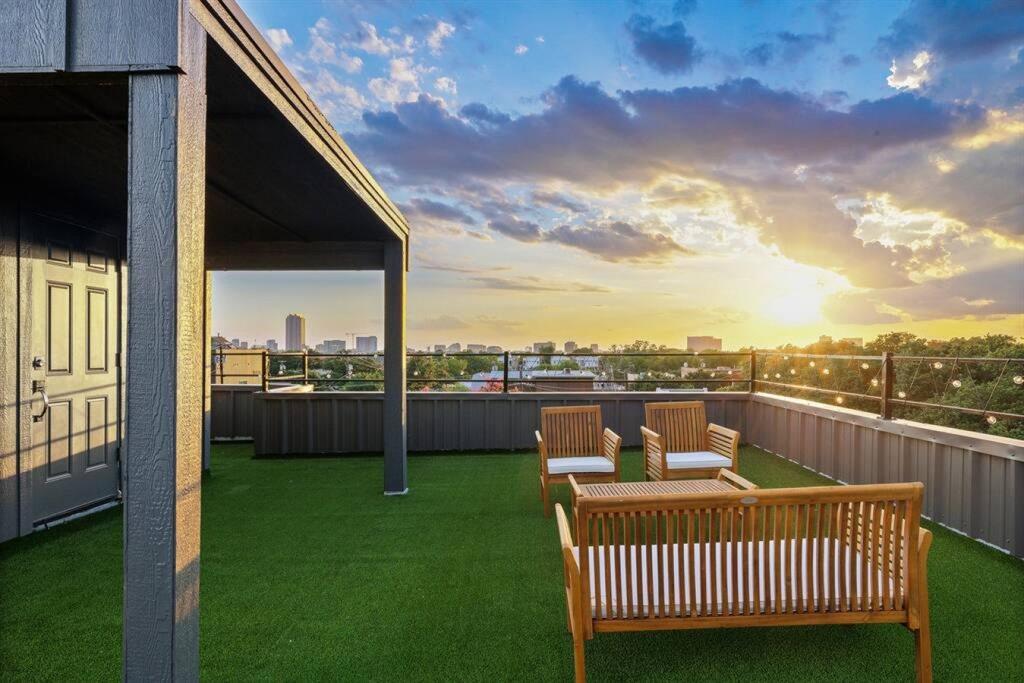 EUREKA - Residential Lease