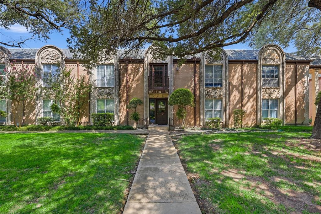4102 Ridglea Country Club Drive 1501