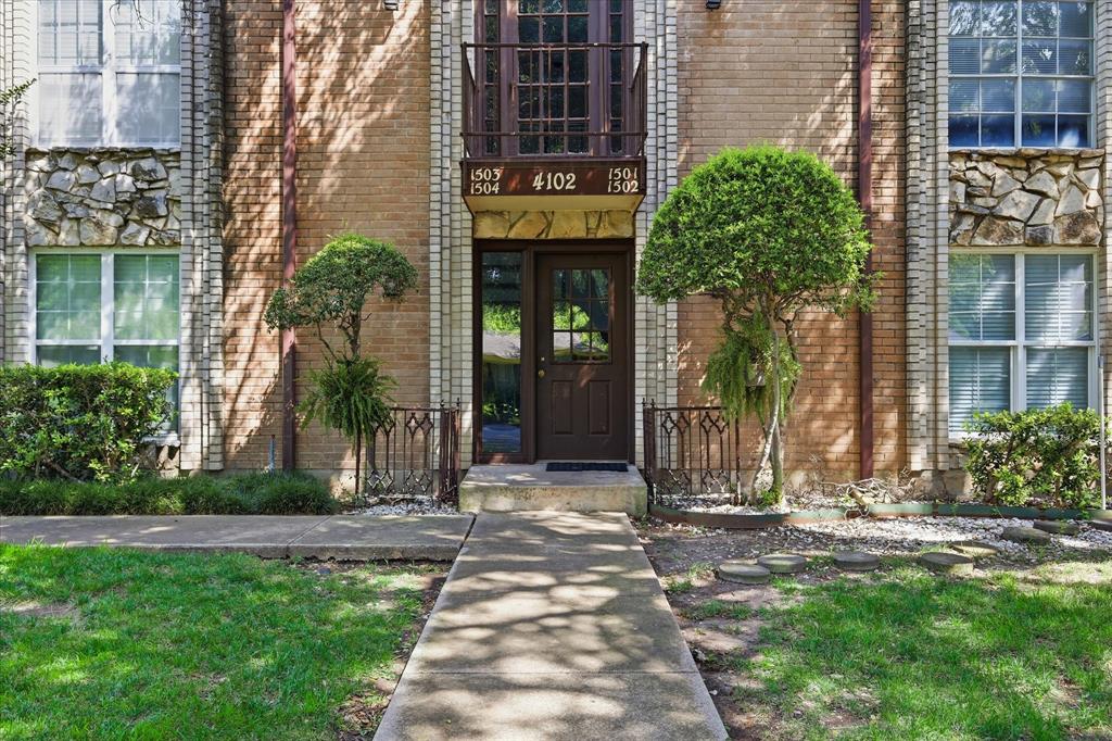 4102 Ridglea Country Club Drive 1501