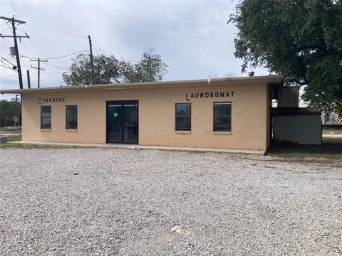 1101 N Austin Street Comanche TX 76442