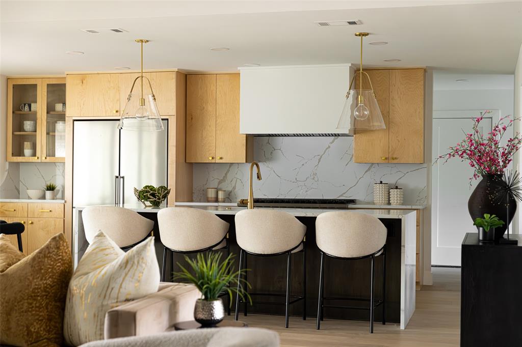 Schreiber Manor 06 Instl - Residential