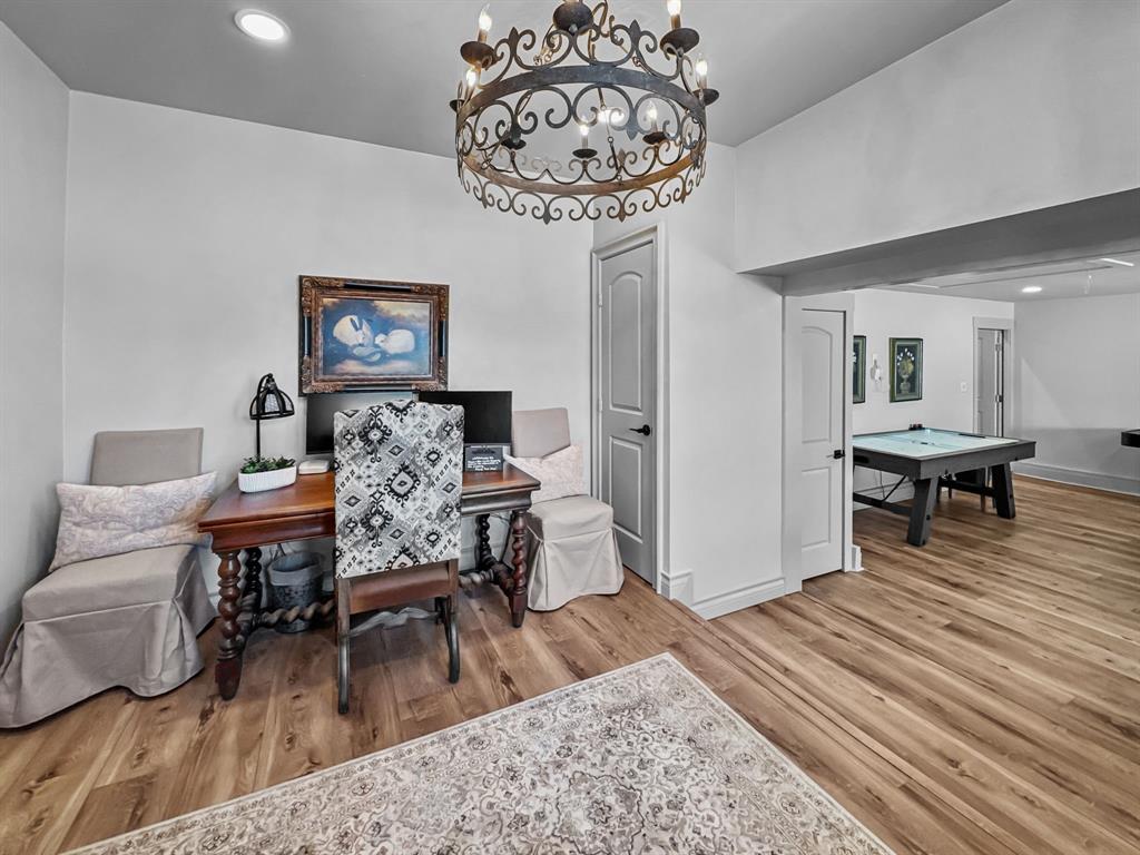 Sportsmans World - Residential