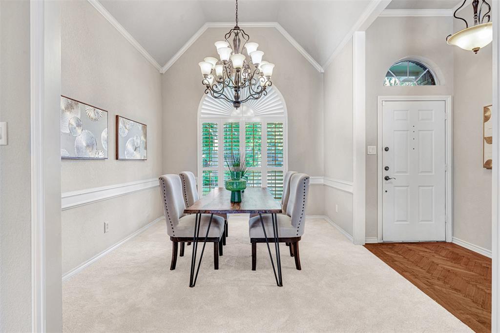 2633 Rollingshire Drive