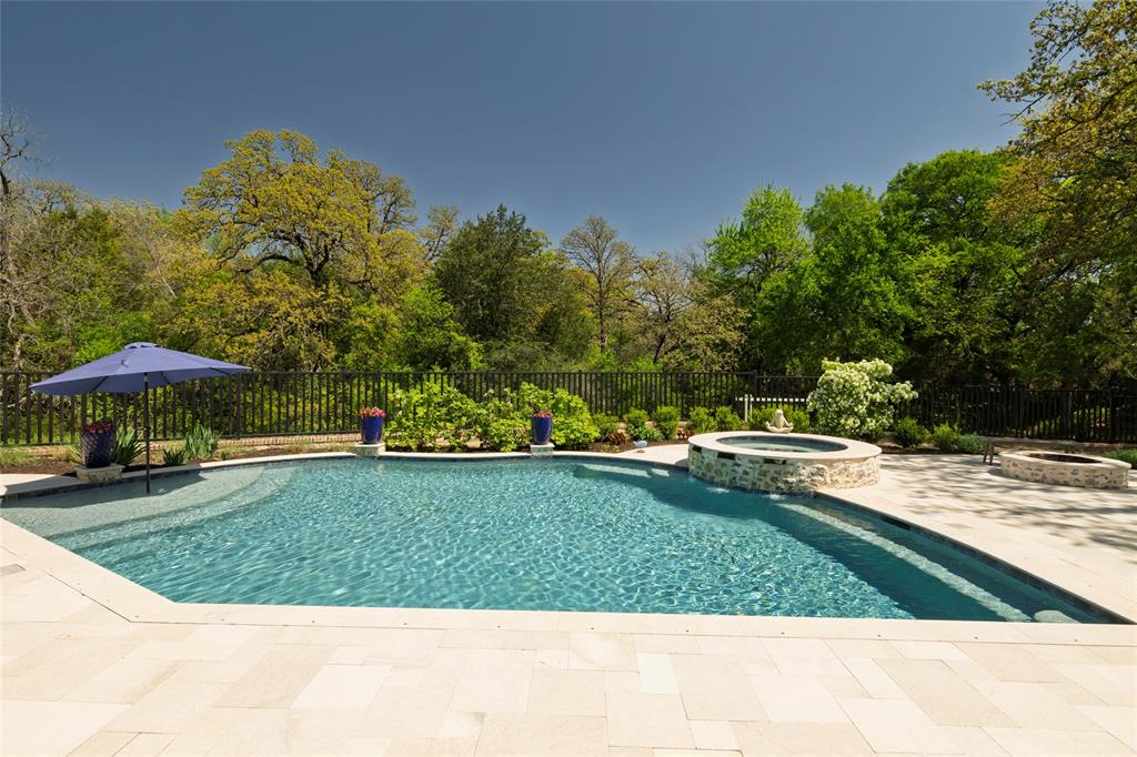 2401 Lower Brook Court