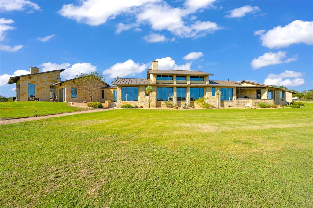 4658 County Road 163