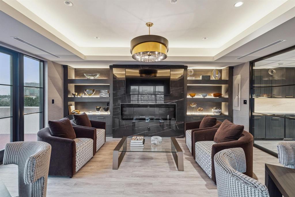 Bonaventure Condo - Residential