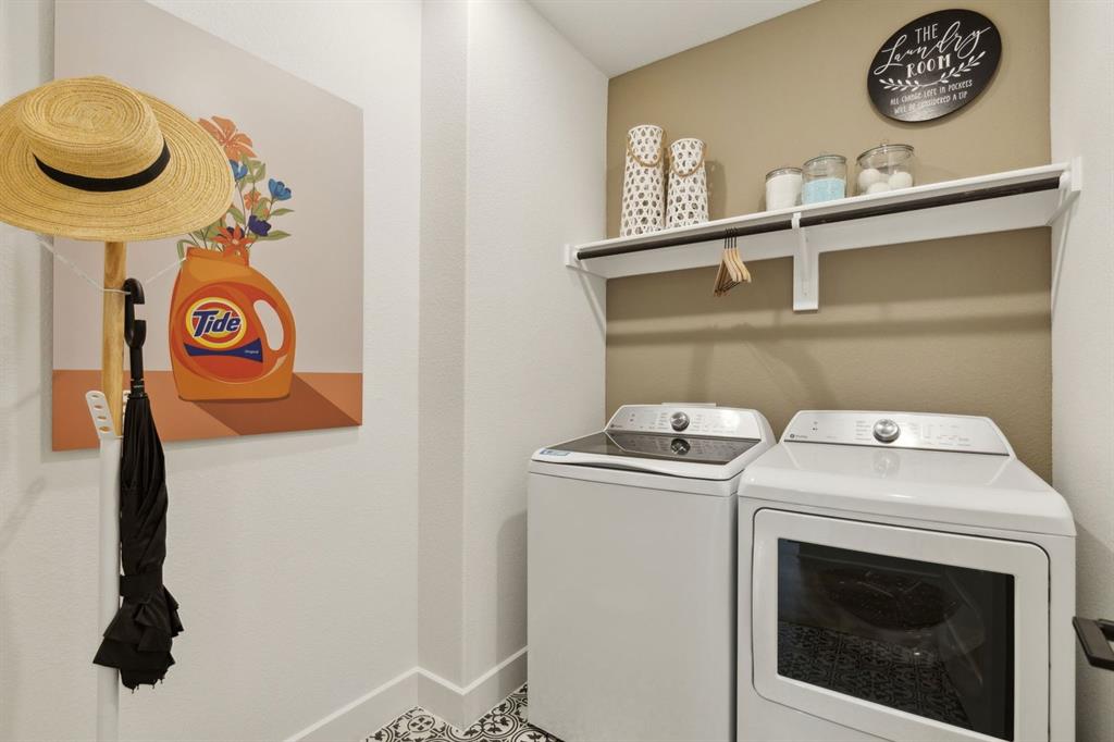 Summer Crest - Residential