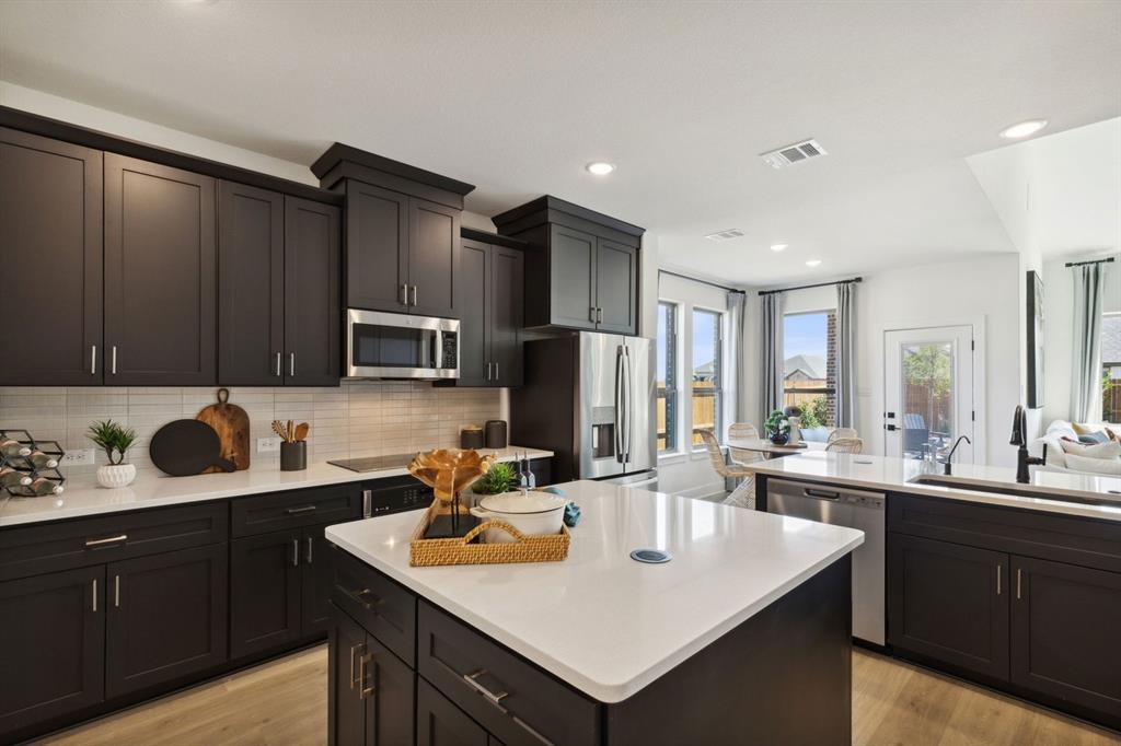 Summer Crest - Residential