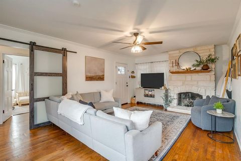 6466 Camp Bowie Boulevard Fort Worth TX 76116