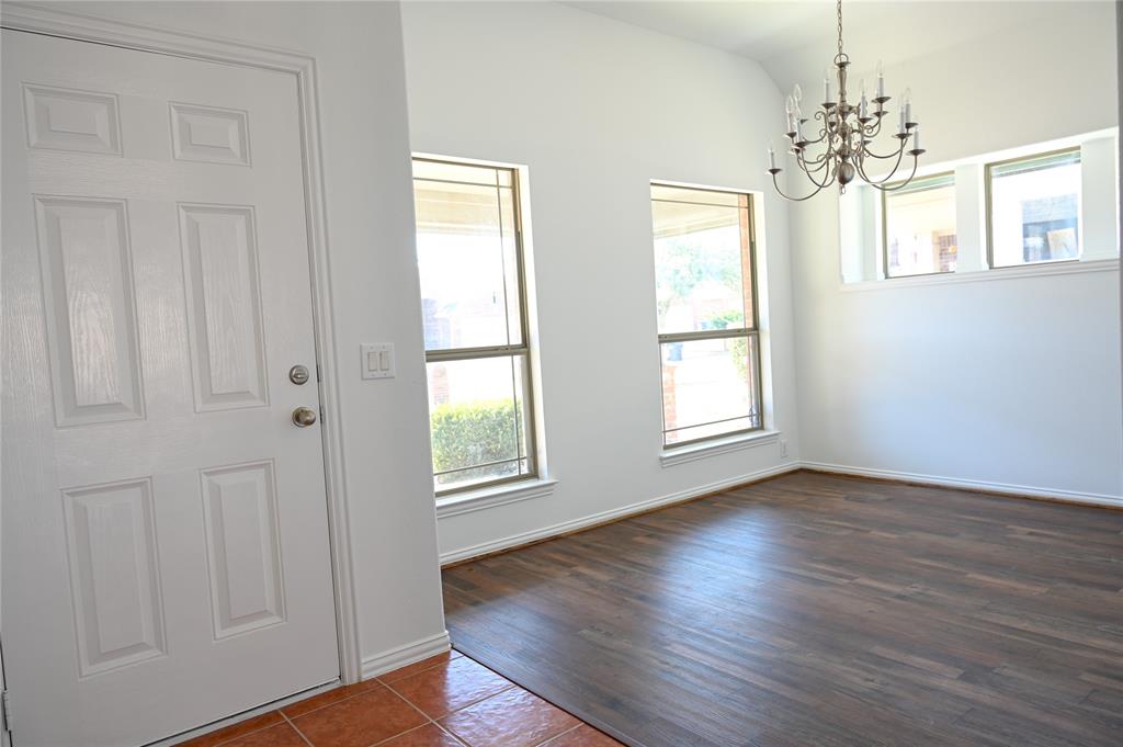 2204 Rockport Drive